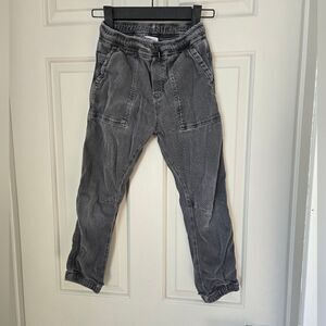 *Free Zara Boys Charcoal Relaxed Jeans / Jogger Style